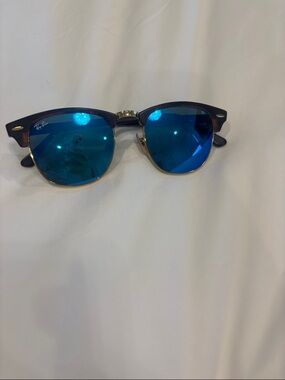 Ray-Ban Clubmaster Sunglasses with Blue Mirrored Lenses